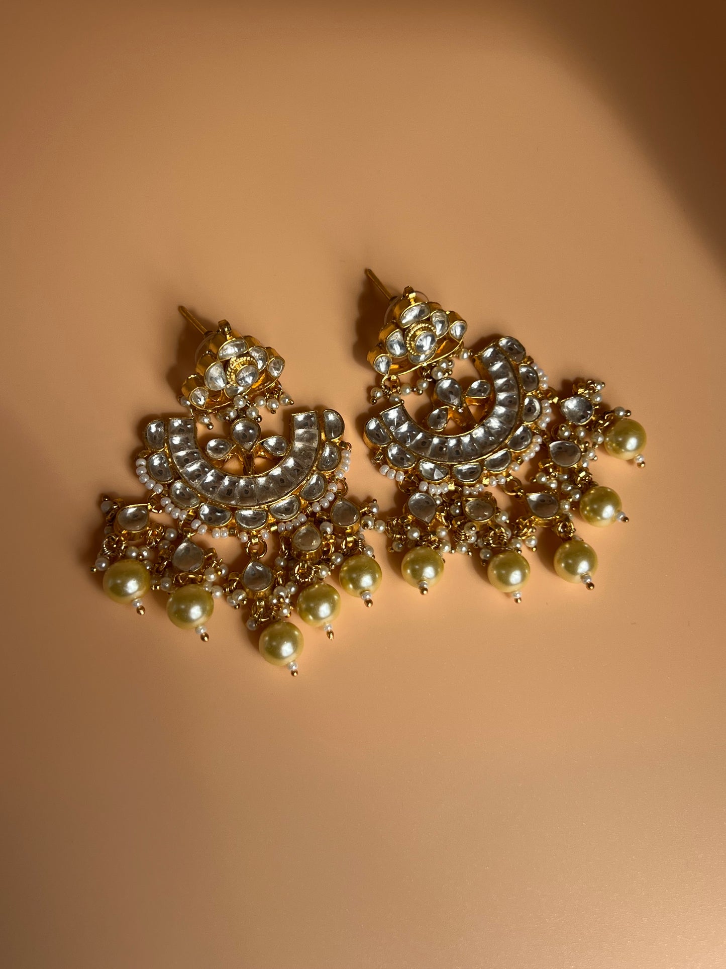 Luxe Mother of Pearl Chandbalis