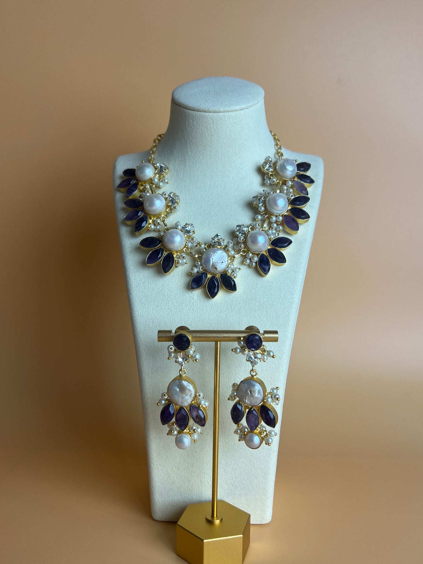 Isara Amethyst and Mother of Pearl Set