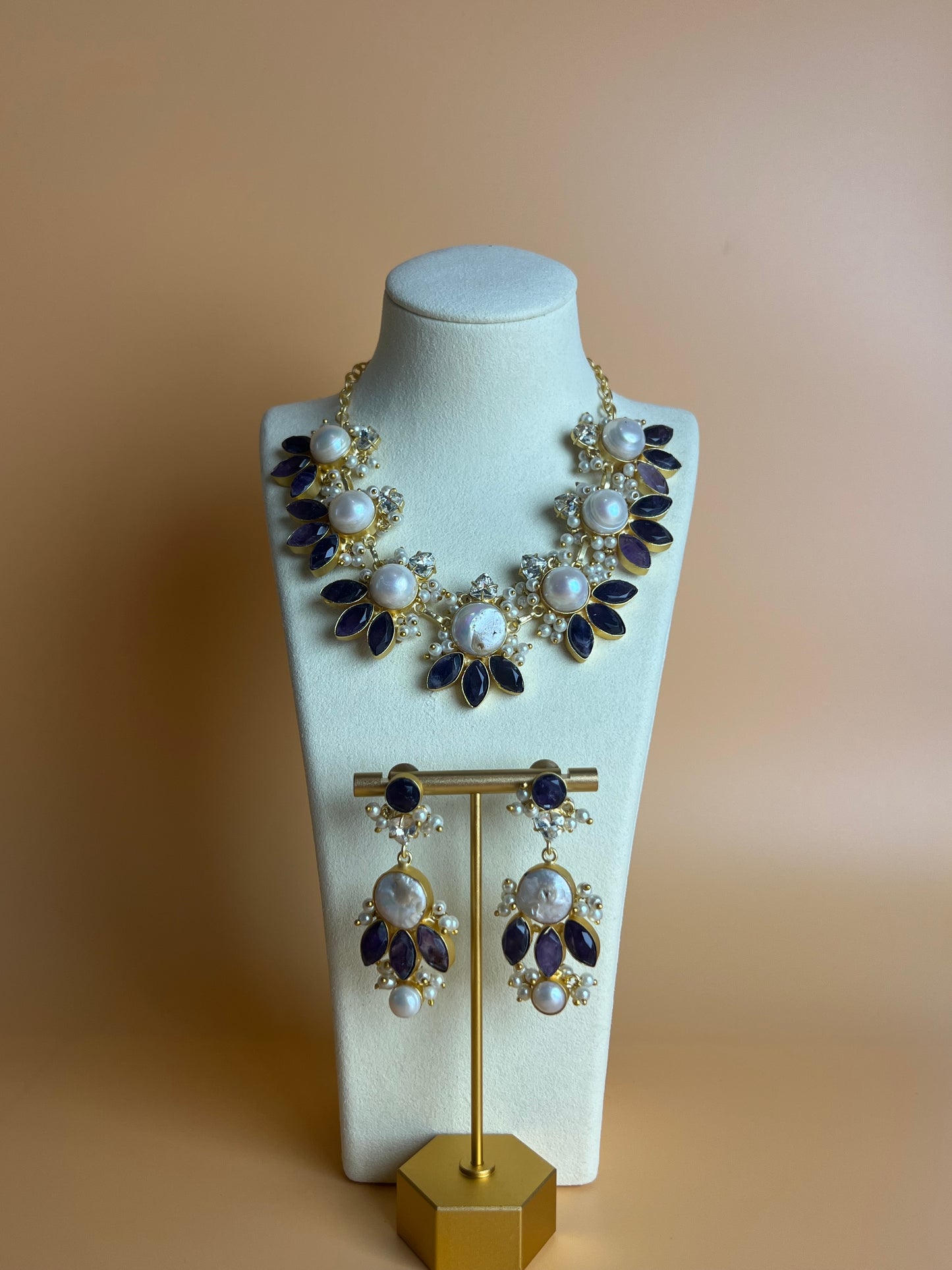 Isara Amethyst and Mother of Pearl Set