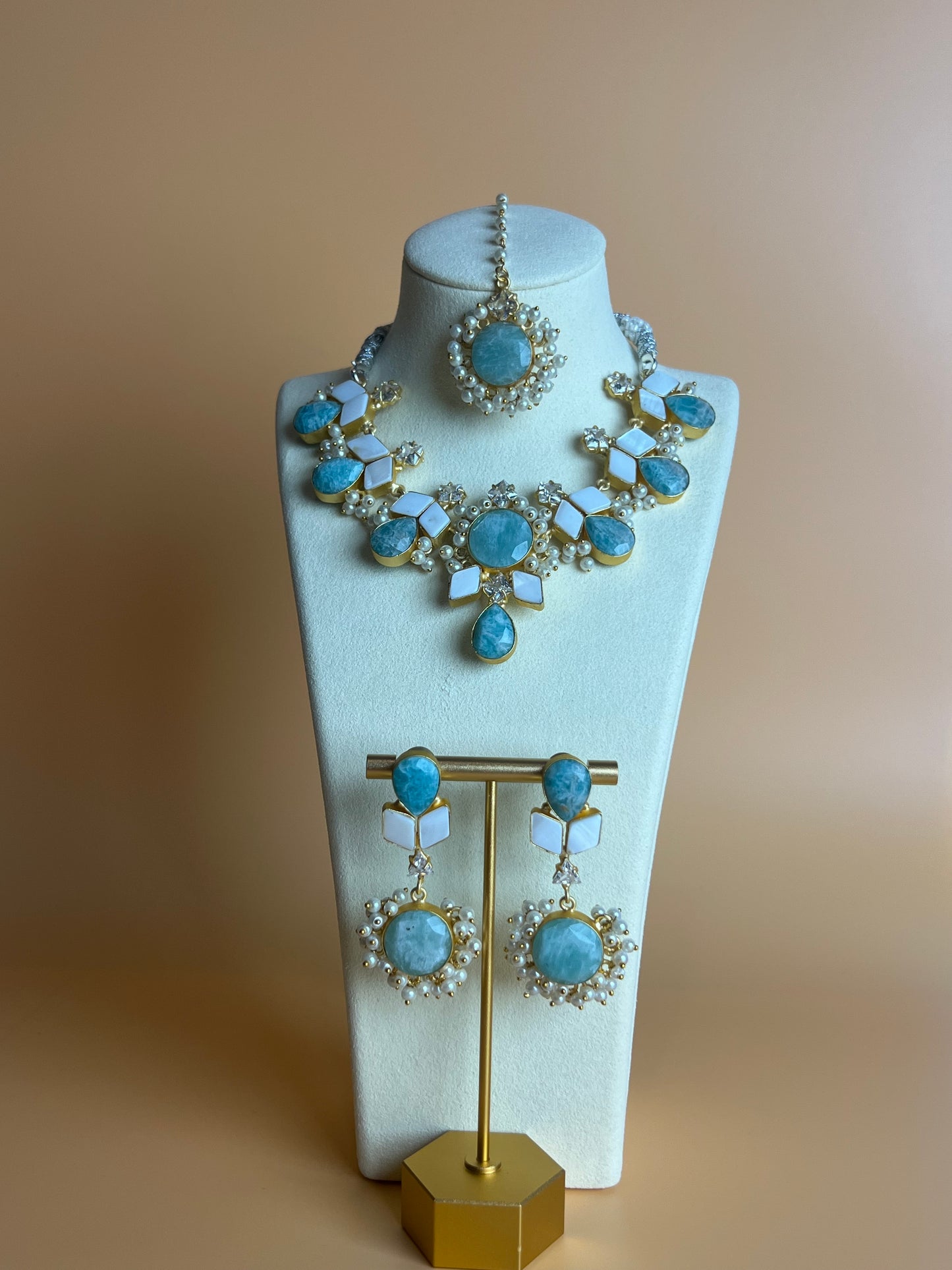 Isara Amazonite and Mother of Pearl Set