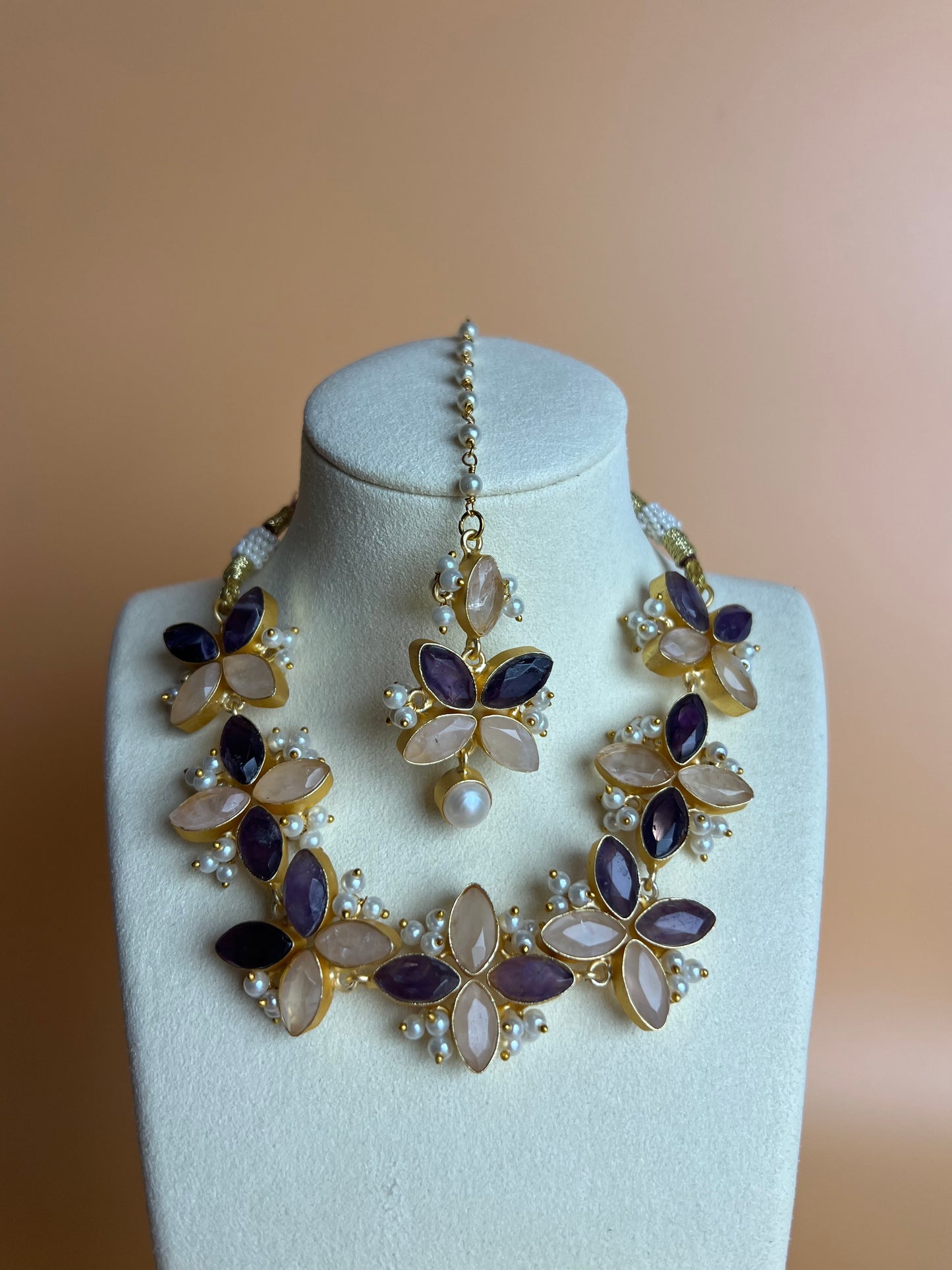Ivara Amethyst and Rose Quartz Set
